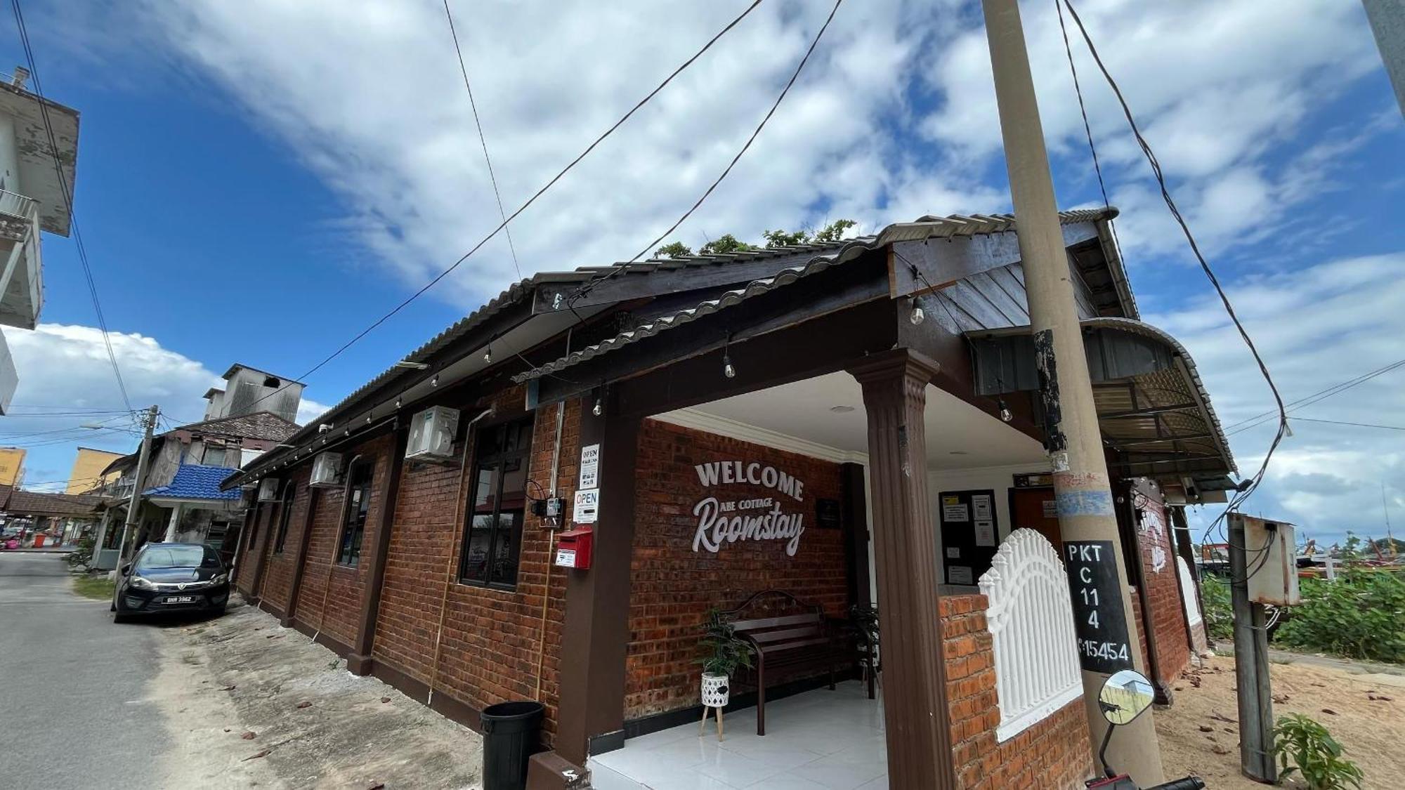 Roomstay By Abe Cottage Kampung Kuala Besut Bagian luar foto
