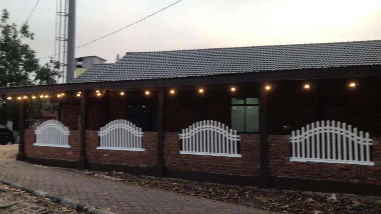 Roomstay By Abe Cottage Kampung Kuala Besut Bagian luar foto